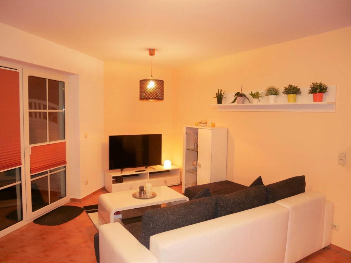 Ferienwohnung Lena Mit Terrasse Und Tiefgarage Koserow Екстер'єр фото