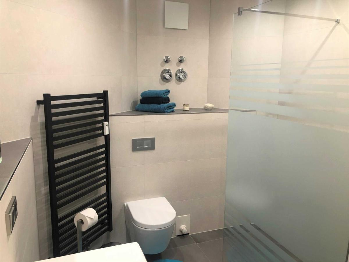Ferienwohnung Lena Mit Terrasse Und Tiefgarage Koserow Екстер'єр фото
